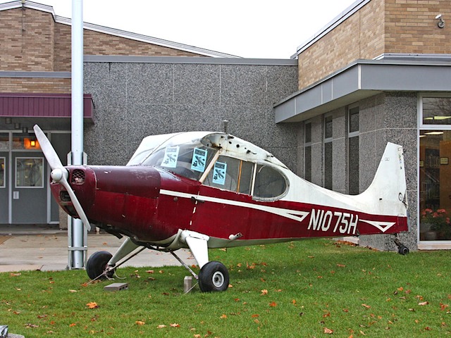N1075H_02
